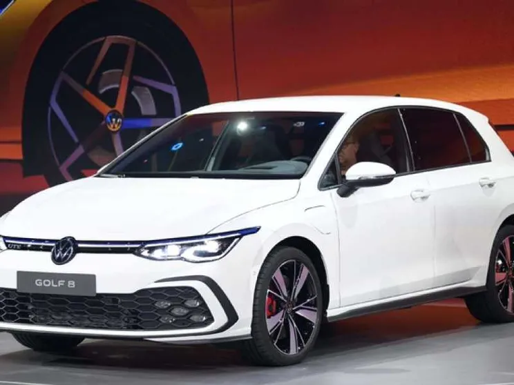 Ecco la Golf 8: a marzo 2020 la nuova generazione