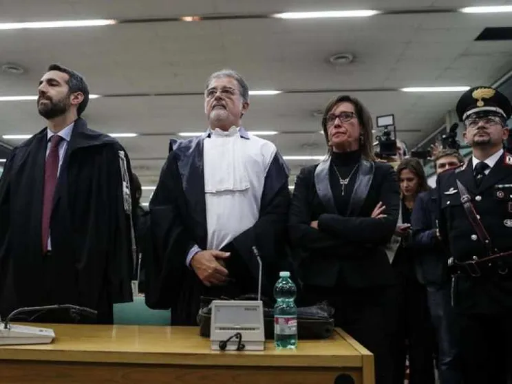 Morte Stefano Cucchi, condannati due carabinieri. «È stato un omicidio»