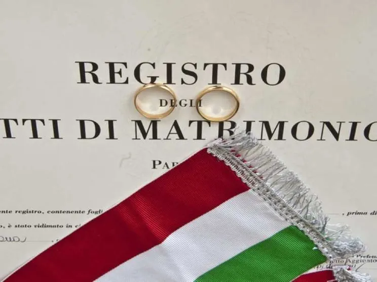 Risalgono le nozze: +2,3%. Ma ci si sposa sempre più tardi