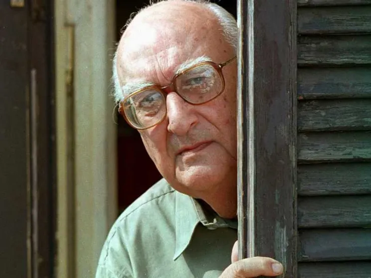 Il Caino di Andrea Camilleri riflette sul male e sull'attesa di eternità