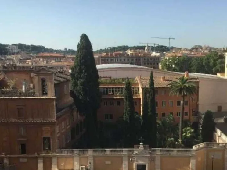 Tomasito, il bambino «testimone di amore» che riposa vicino a Papa Francesco