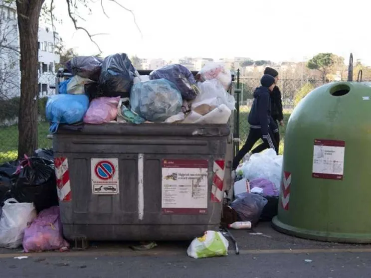 Crescono i rifiuti urbani: quasi 500 chili a testa nel 2018