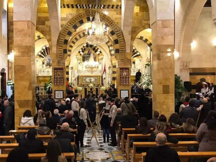 Aleppo, riapre la cattedrale. «Ora si deve ricostruire»