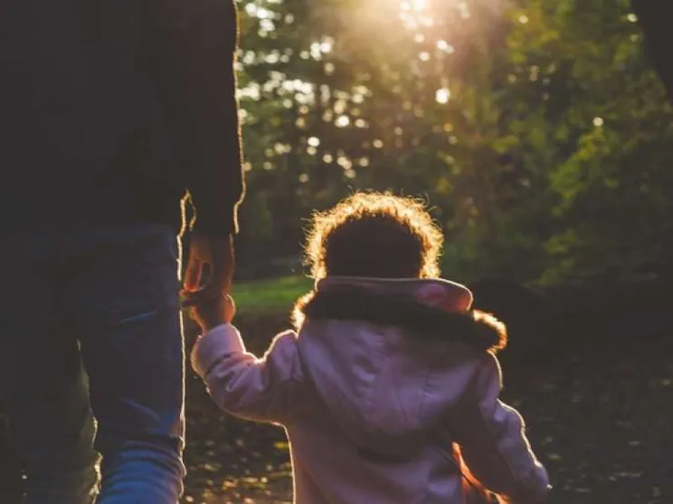 Violenze sui figli, 80mila genitori innocenti