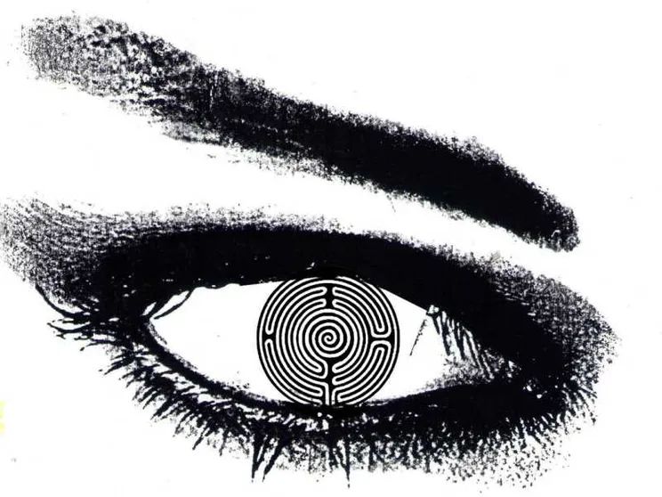 Il casco di Dio e la mela: la logica vinta dalla “matematica del mistero”