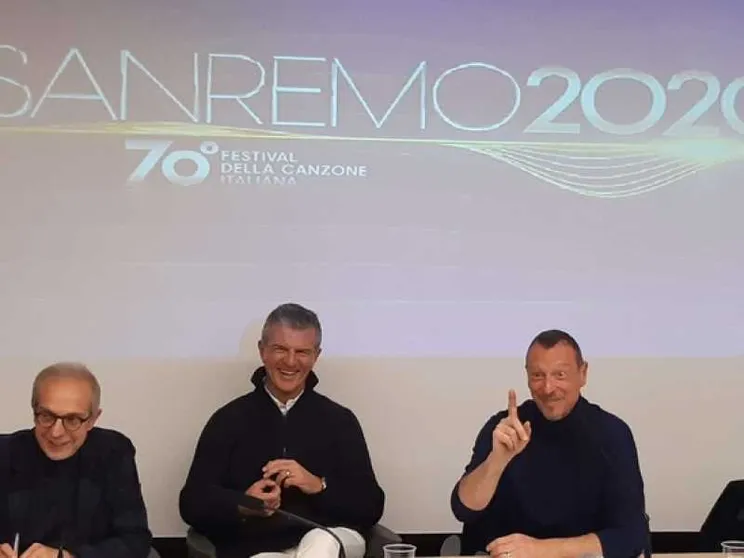 Amadeus presenta i 24 brani in gara: «Mai stato sessista»