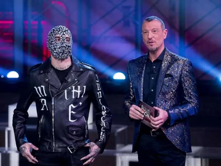 Sessisti a Sanremo, giù la maschera