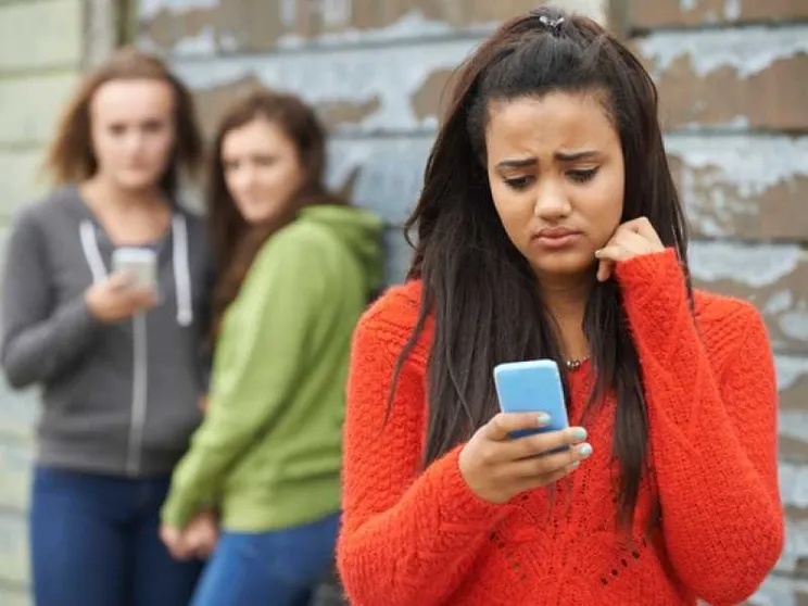 Le parole fanno più male delle botte. Nuove idee contro il cyberbullismo