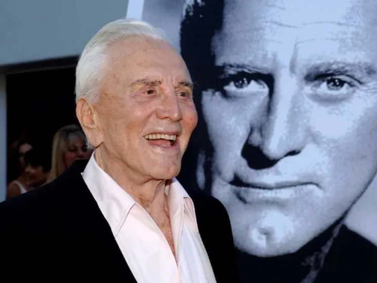 Addio a Kirk Douglas, aveva 103 anni