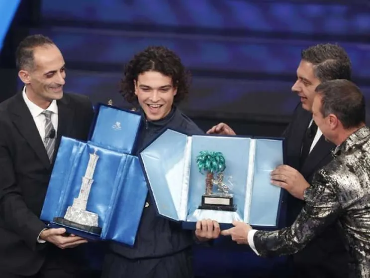 Leo Gassmann vince le Nuove Proposte