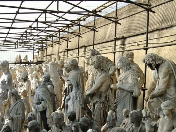 Duomo di Milano: ecco come «adottare una statua»