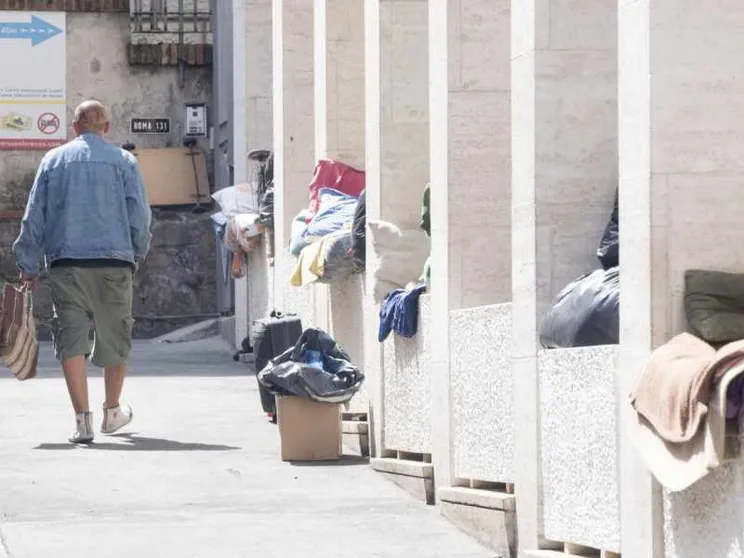 Senza dimora, l'allarme della Caritas di Roma: "A rischio metà dei posti"