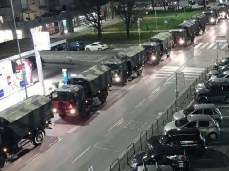 Le bare sui camion militari, Bergamo sotto choc
