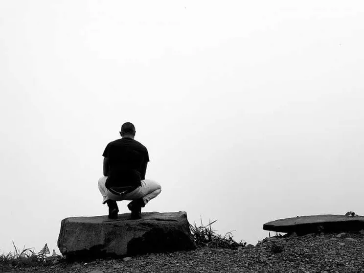 Non sempre isolamento significa solitudine: la lezione della letteratura