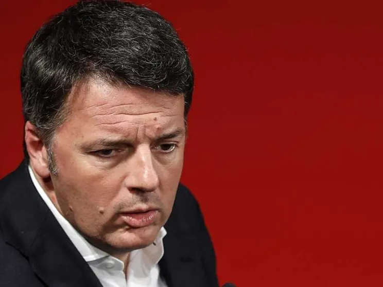 Renzi controcorrente: apriamo, col virus bisogna convivere