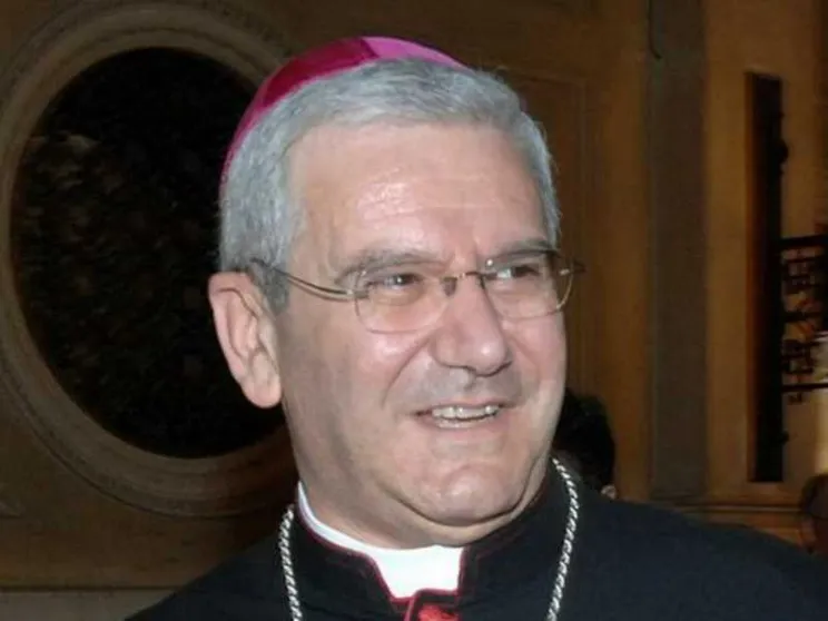 Bergamo, il vescovo ai sacerdoti: donate tre mesi di stipendio