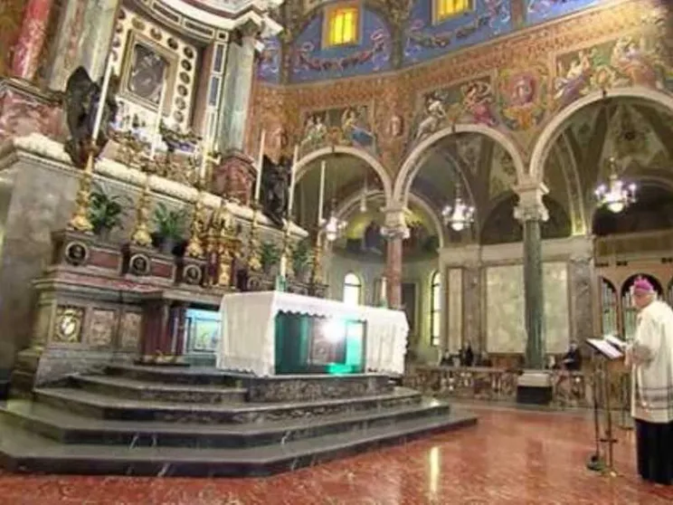 Da Pompei la Supplica dell'Italia a Maria