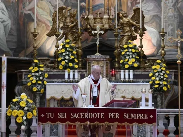 Il Papa: non ci colpisca un virus peggiore, l’egoismo indifferente