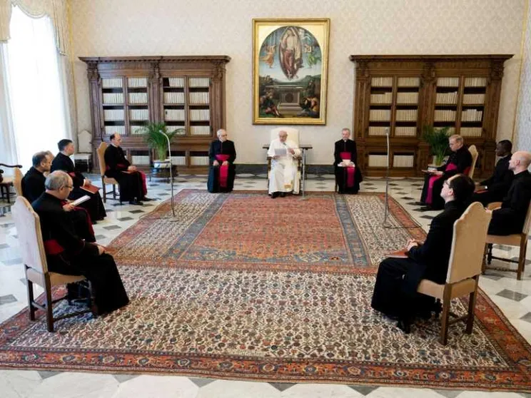 Il Papa: no a sfruttamento dei braccianti, al centro la dignità della persona
