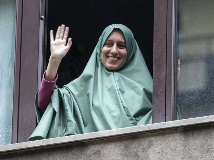 Silvia Romano, odio social su riscatto e conversione. Bassetti: nostra figlia