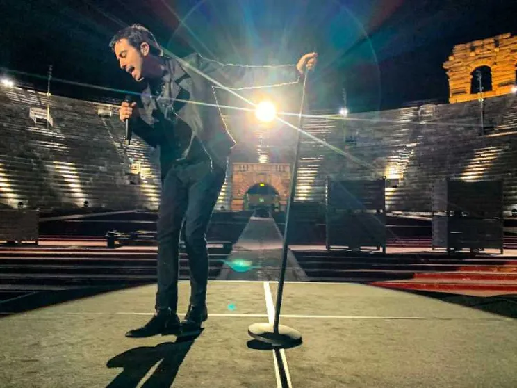 Diodato solo all'Arena di Verona fa rumore per l'Italia