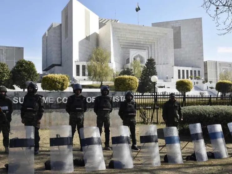 Pakistan, un'altra 14enne cristiana costretta a sposare il suo rapitore