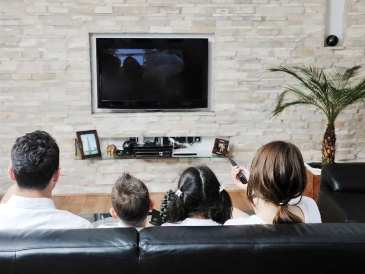 Assegno per i figli, c'è l'intesa politica. Tensione col Tesoro su 7 miliardi