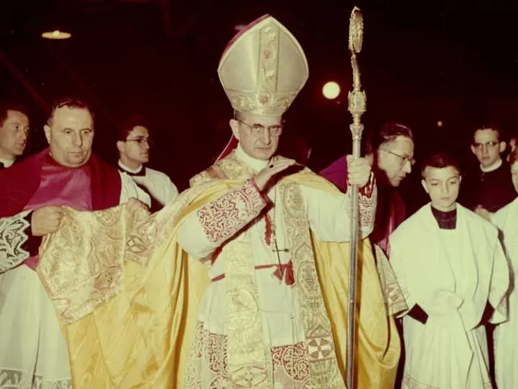 La Pentecoste secondo Montini «folle d'amore per la Chiesa»