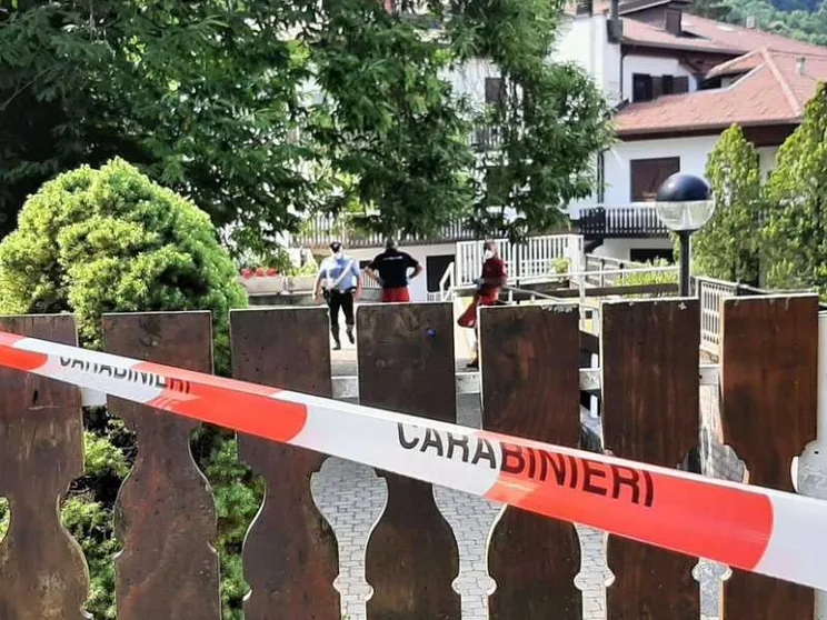 L'sms alla moglie prima di uccidere i figli 12enni: non li vedrai mai più