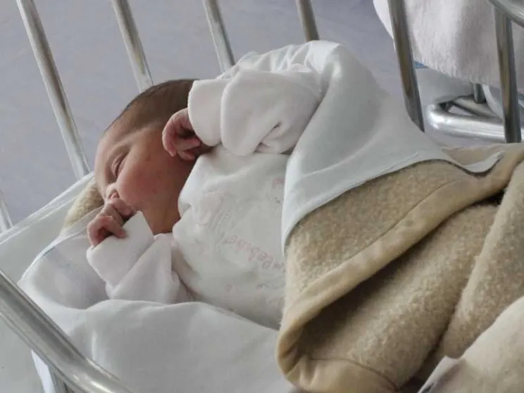 Minimo storico delle nascite dall'unità d'Italia, -4.5%