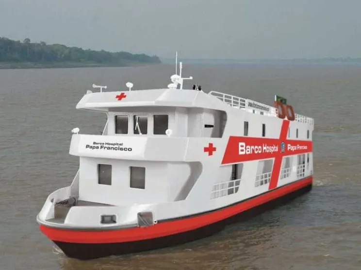 La nave ospedale "Papa Francesco" porta cure e medicine sul Rio delle Amazzoni