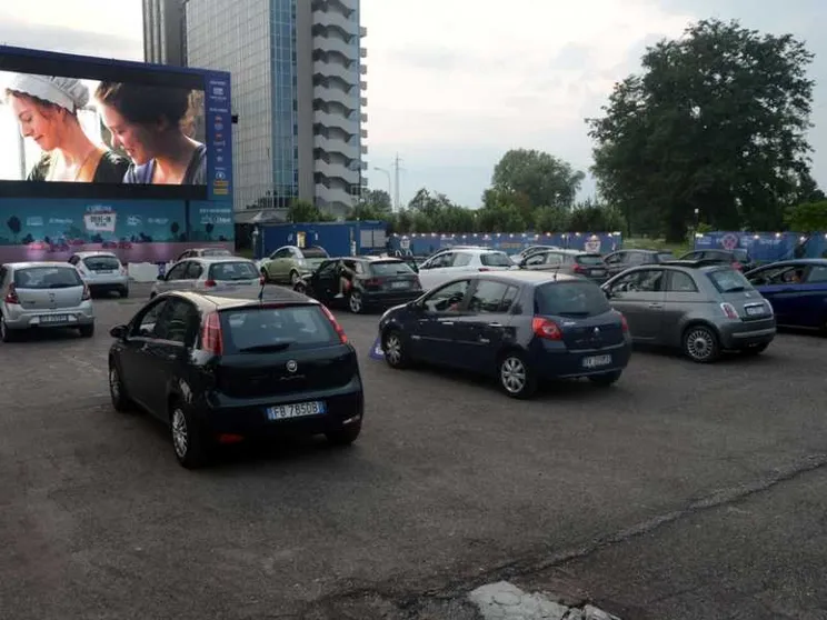 Contagi in leggero aumento. Stabili i pazienti in terapia intensiva
