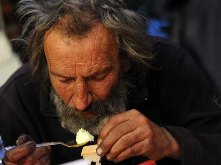 Effetto Covid e nuove emergenze: a Roma la povertà mangia le famiglie