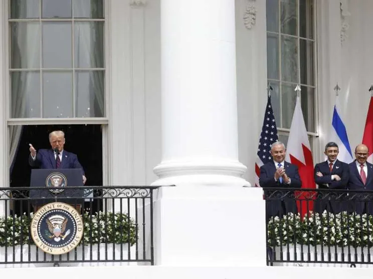 Israele, Emirati e Bahrein: Trump firma l'intesa storica