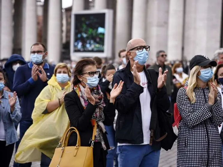 Il Papa: la vera autorità è servire, non sfruttare gli altri