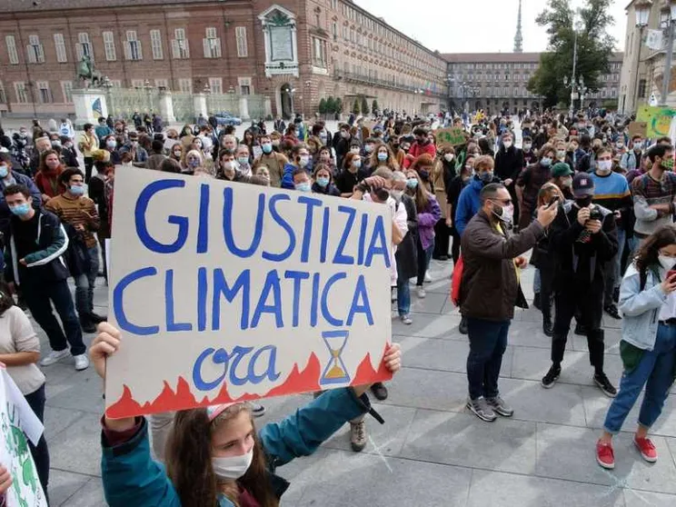 Torna l'onda verde. «Non avete fatto nulla»