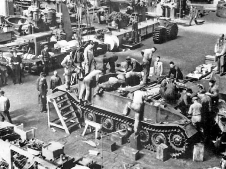 Quei 100mila italiani deportati nelle fabbriche naziste tra il '43 e il '45