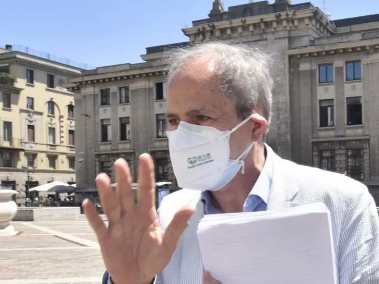 Crisanti: test e tracciamenti, troppi errori. L'Italia ha perso un'occasione