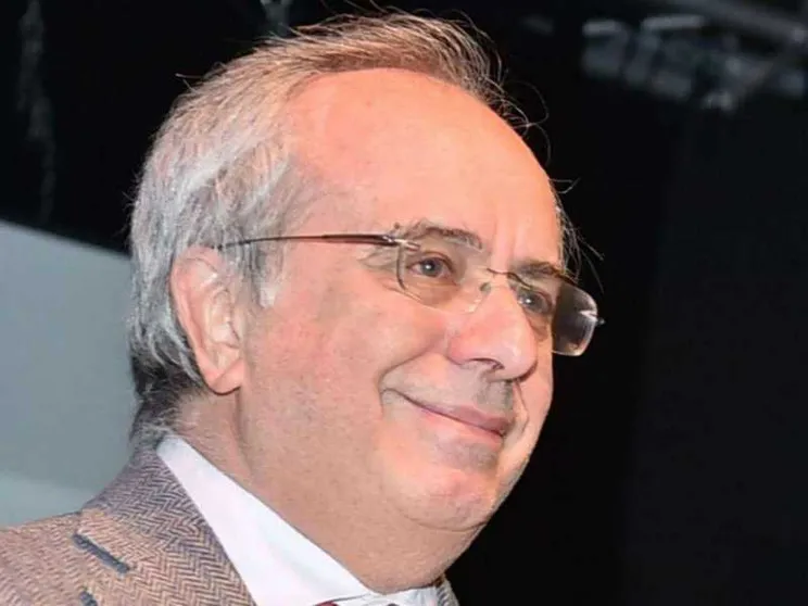 Più consapevolezza e basta distorsioni