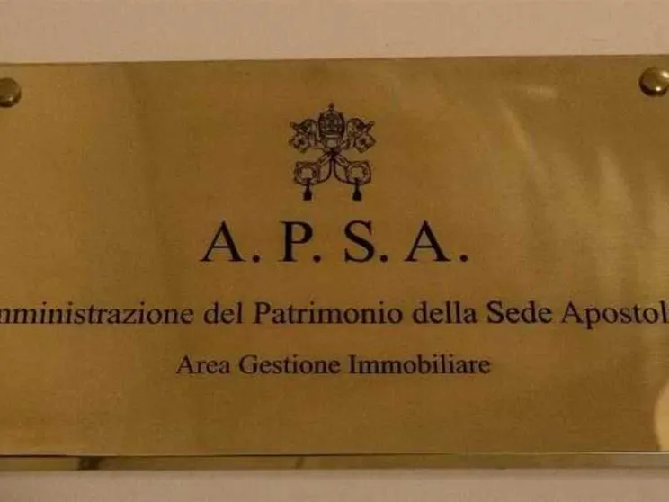 Papa trasferisce gestione dei fondi della Segreteria di Stato ad Apsa