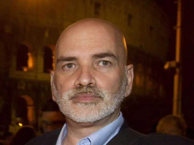 Mancuso: «Non esiste il diritto ad avere un figlio»