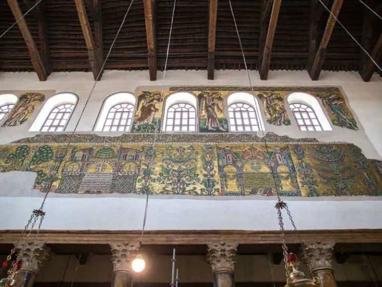 Niente pellegrini, ma ora è la basilica di Betlemme a venire a casa nostra