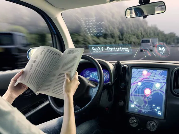 L'automobile non è pronta per guidare da sola