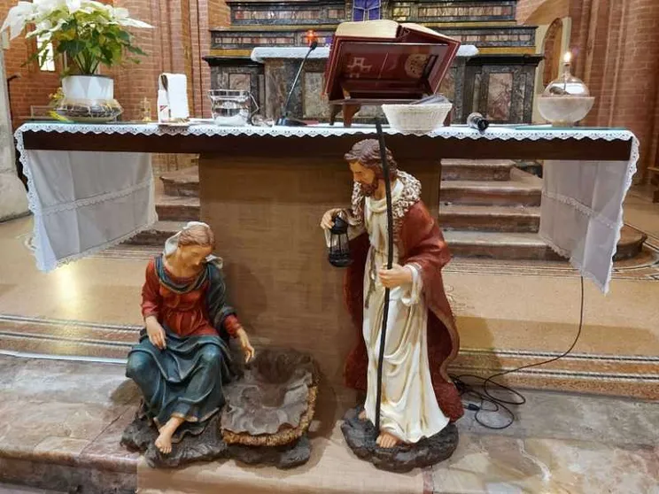 Natale fra Messe «sicure», campane a mezzanotte e preghiera in famiglia