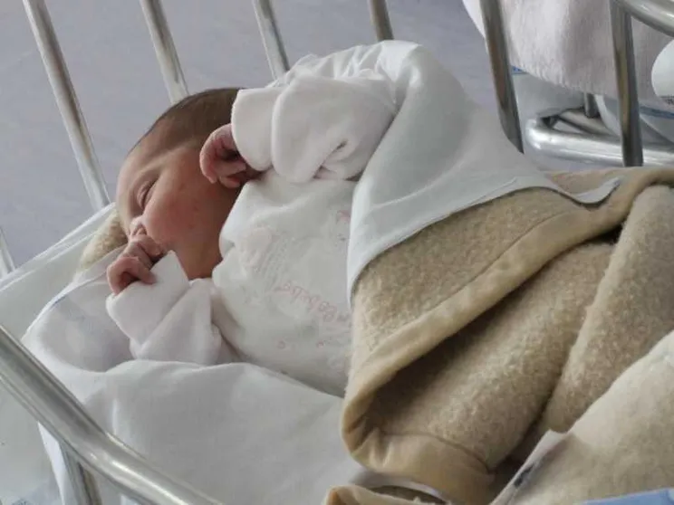 Nasce la Notte di Natale ma la mamma non lo riconosce. Già affidato