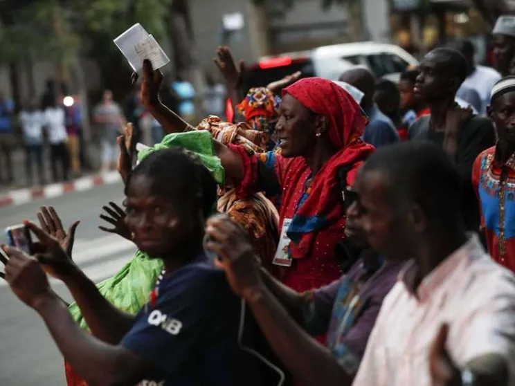 Il duro pugno degli autocrati e l'afrodemocrazia possibile