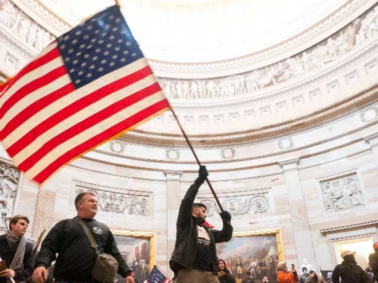 Se l'assalto a Capitol Hill diventa subito (e per fortuna) un pezzo da museo