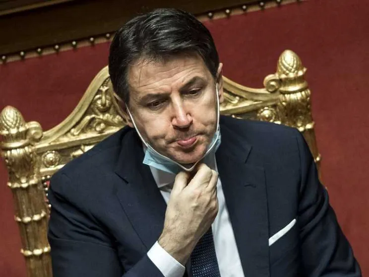 Il Senato conferma la fiducia al governo Conte. 156 sì, 140 voti contrari