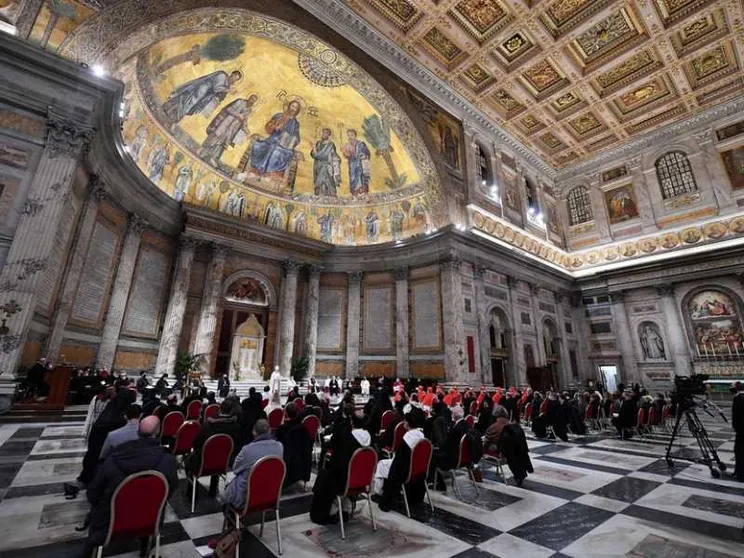 Solo se uniti in Cristo diamo frutti