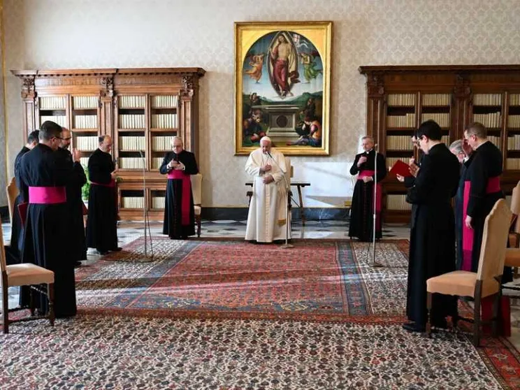 Papa Francesco: ricordare le vittime della Shoah perché non accada più